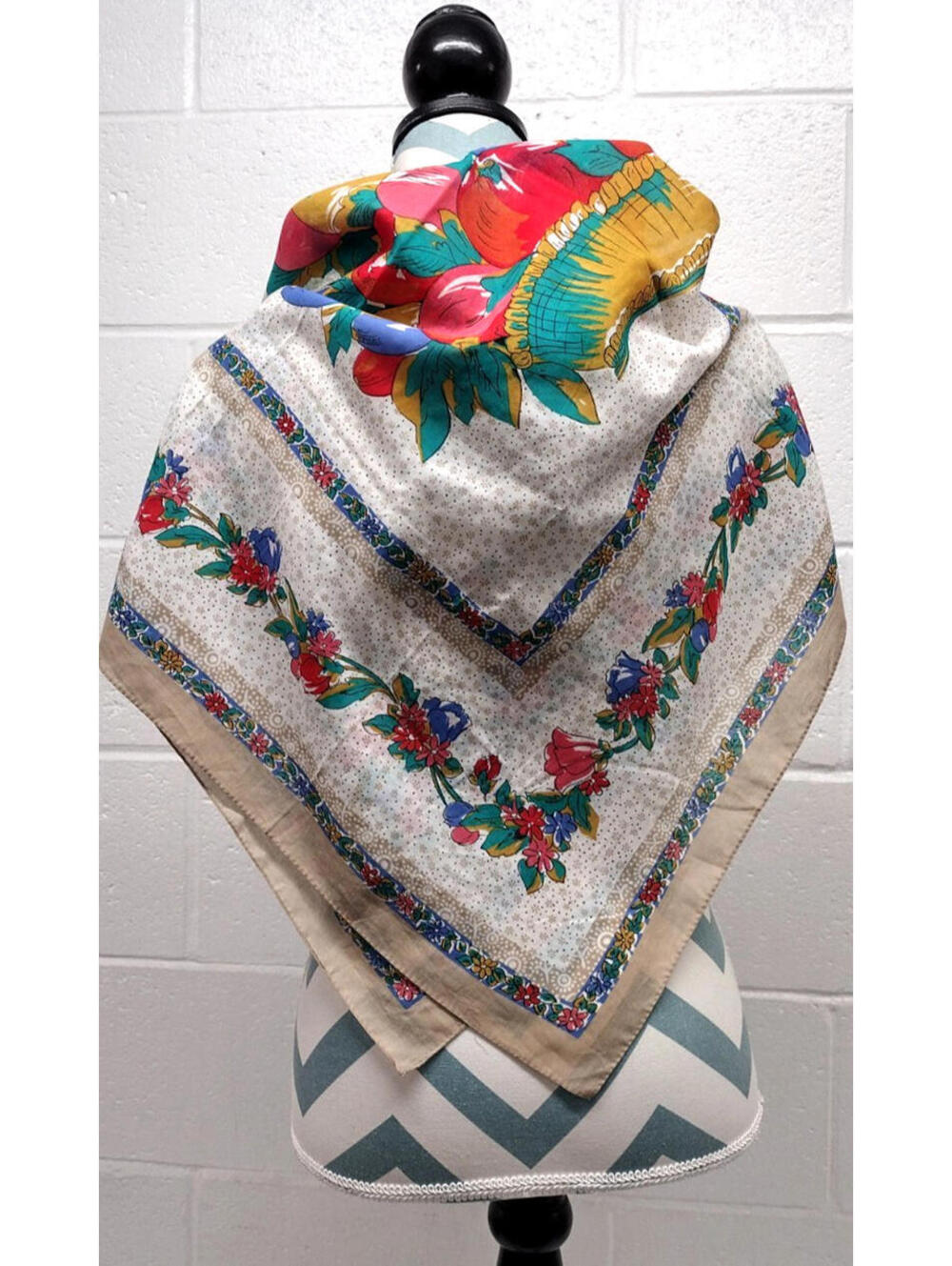 Vintage Axcess Fruit Big Scarf Fine Cotton Colorful Floral Bouquet PERFECT TABLE